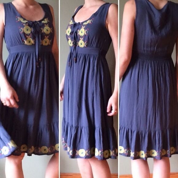 Fossil Embroidered Sleeveless Peasant Dress - Picture 2 of 7